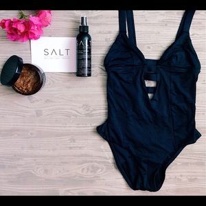 VITAMIN A SWIM NEUTRA MAILLOT ONE PIECE SWIMSUIT